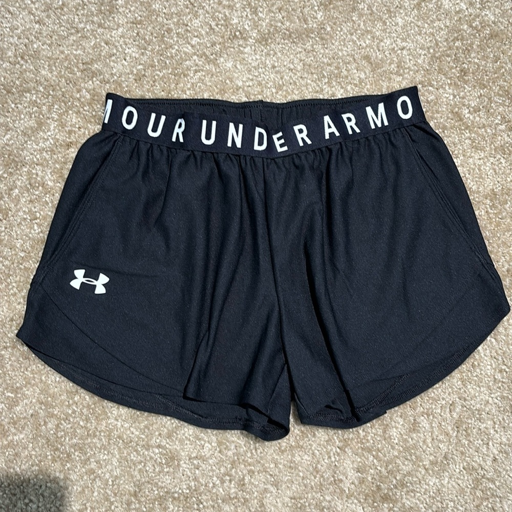 Under Armour Play Up Shorts Size small